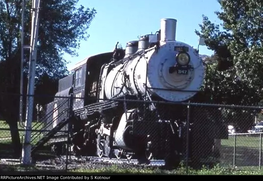 Great Northern 2-8-0 #1147 Wenatchee WA 1998.